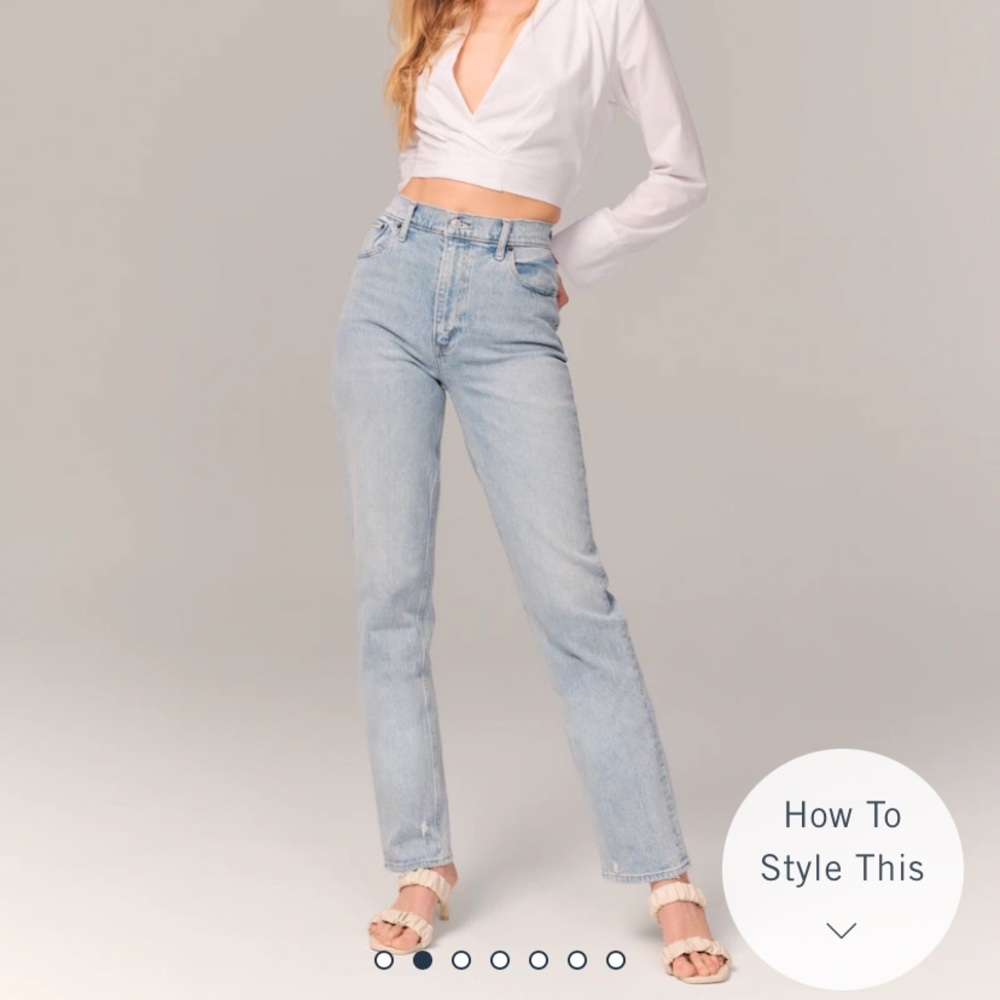 A&F The 90s Straight Ultra High Rise light blue jeans